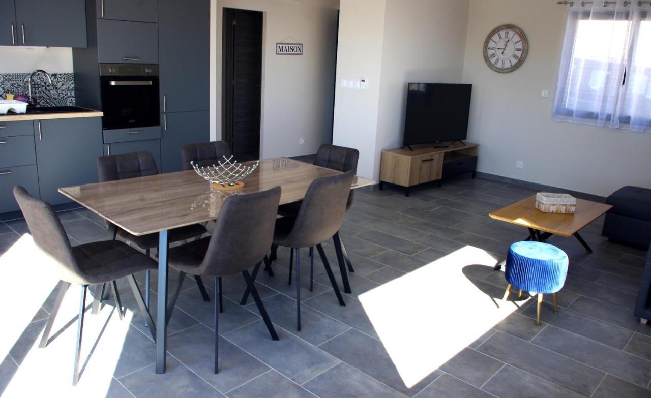 Cote Et Mer - Appartement Haut Standing Dans Villa Avec Piscine Et Vue Mer Taglio-Isolaccio Extérieur photo