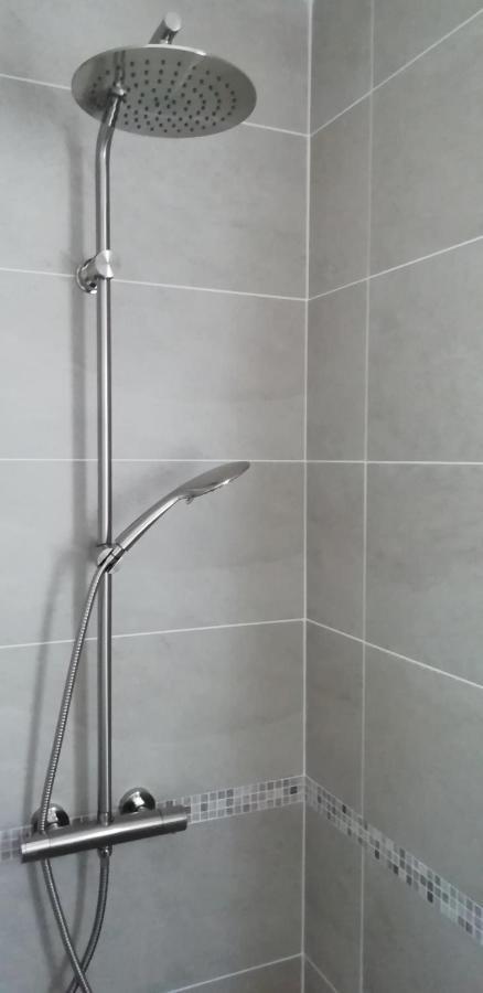 Cote Et Mer - Appartement Haut Standing Dans Villa Avec Piscine Et Vue Mer Taglio-Isolaccio Extérieur photo