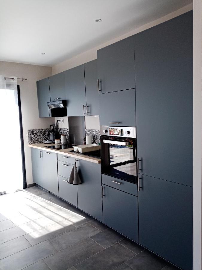 Cote Et Mer - Appartement Haut Standing Dans Villa Avec Piscine Et Vue Mer Taglio-Isolaccio Extérieur photo