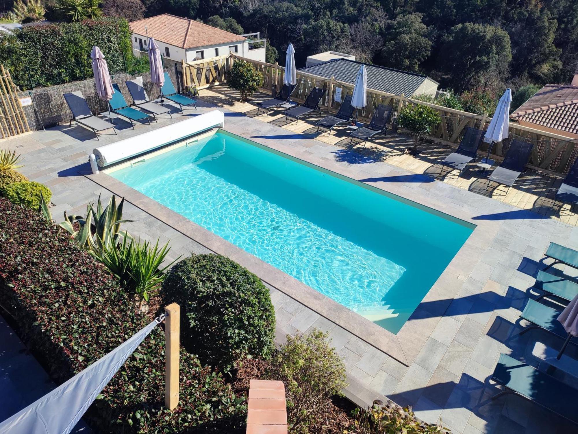 Cote Et Mer - Appartement Haut Standing Dans Villa Avec Piscine Et Vue Mer Taglio-Isolaccio Extérieur photo